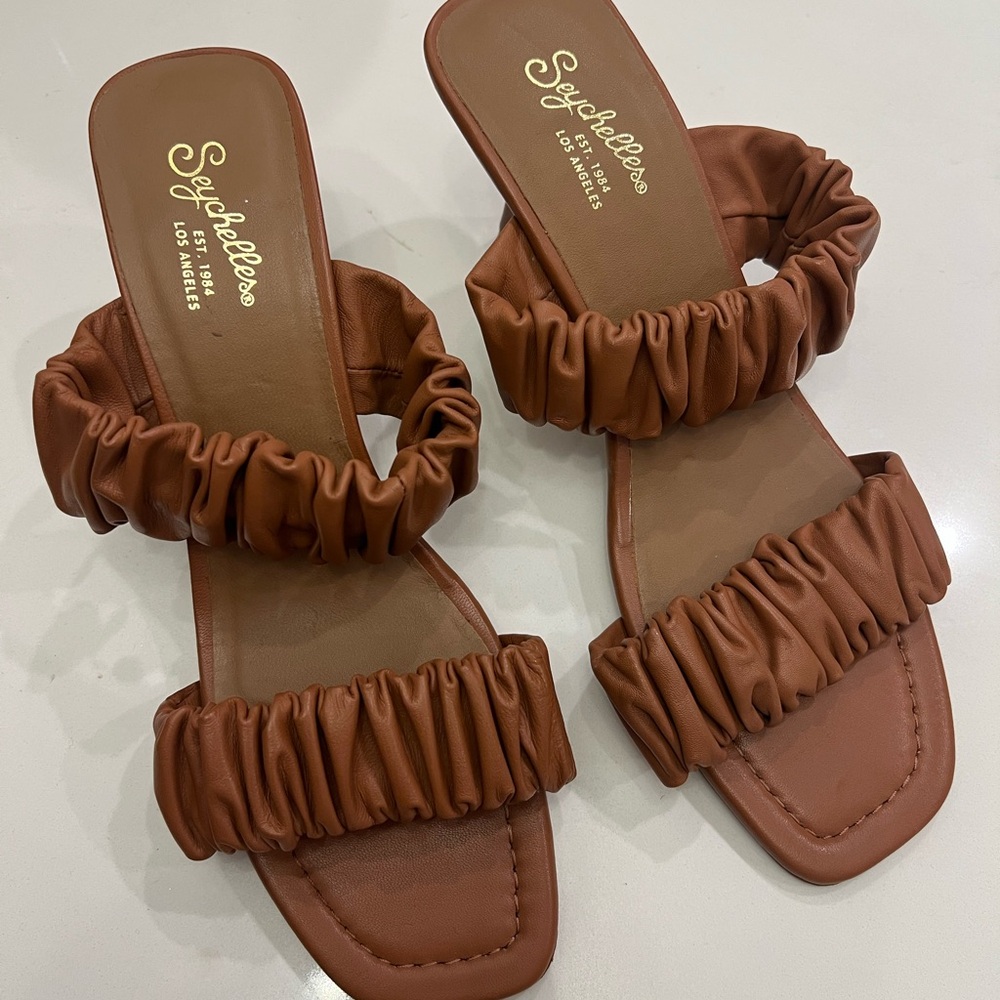 Seychelles Brown Ruffled Sandals